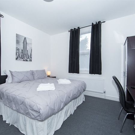 Lancelot Hotell Harrow on the Hill Exteriör bild